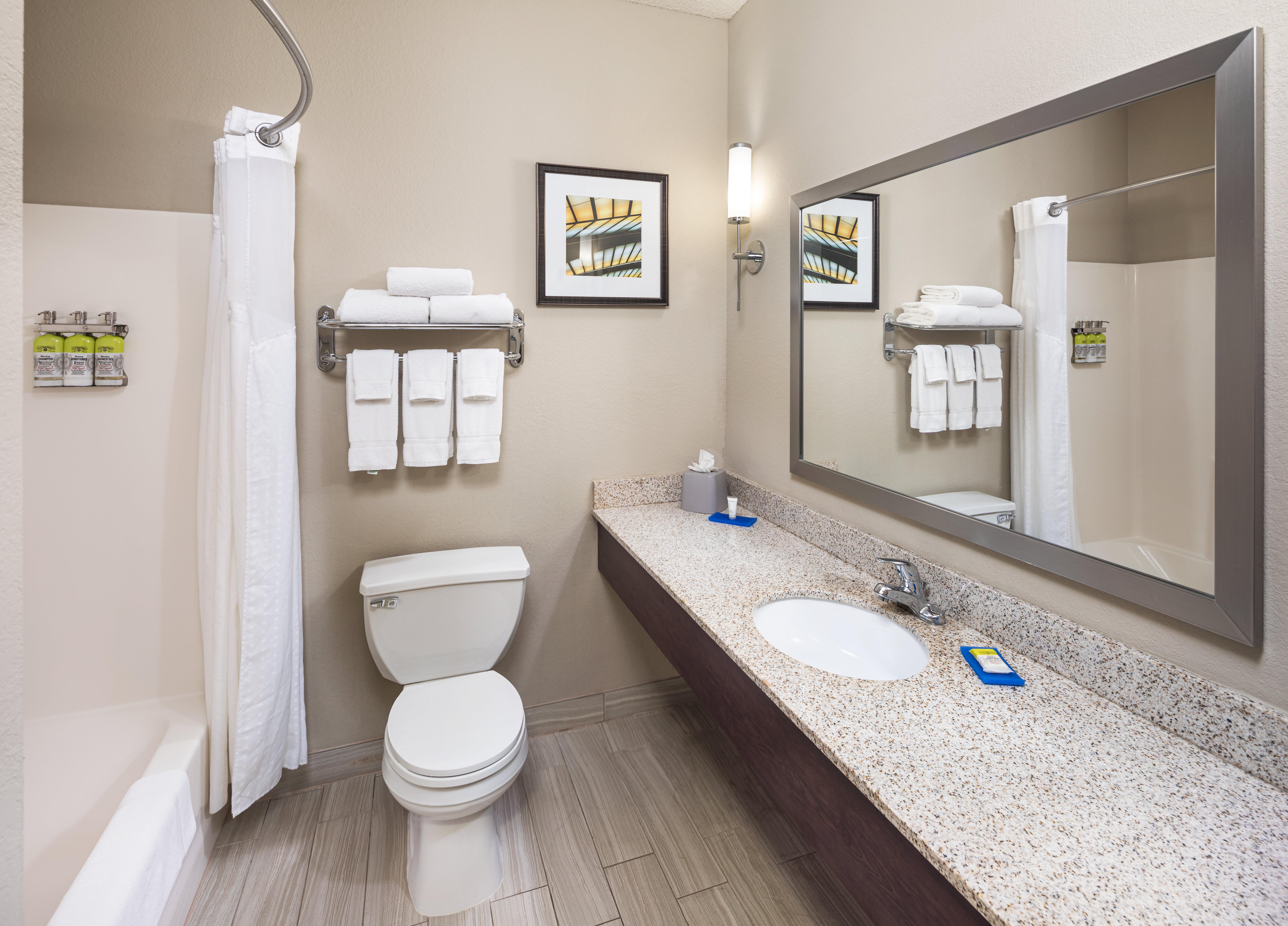 Holiday Inn Express Hotel & Suites Minneapolis - Minnetonka By Ihg エクステリア 写真